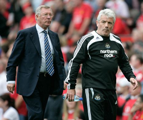 HLV Ferguson: Mancini sẽ không phạm sai lầm như Keegan
